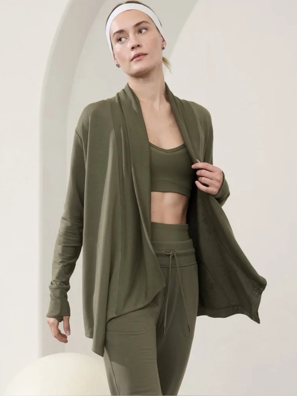 Athleta Open Front Pranayama Restore Wrap in Olive Green
